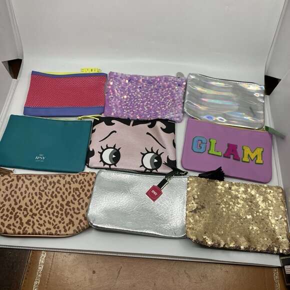 Lot Of 18 Ipsy Glam Bags Pink Black Glitter Sparkle Betty Boop Halloween Bats - Picture 6 of 7